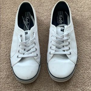 Summer white Keds